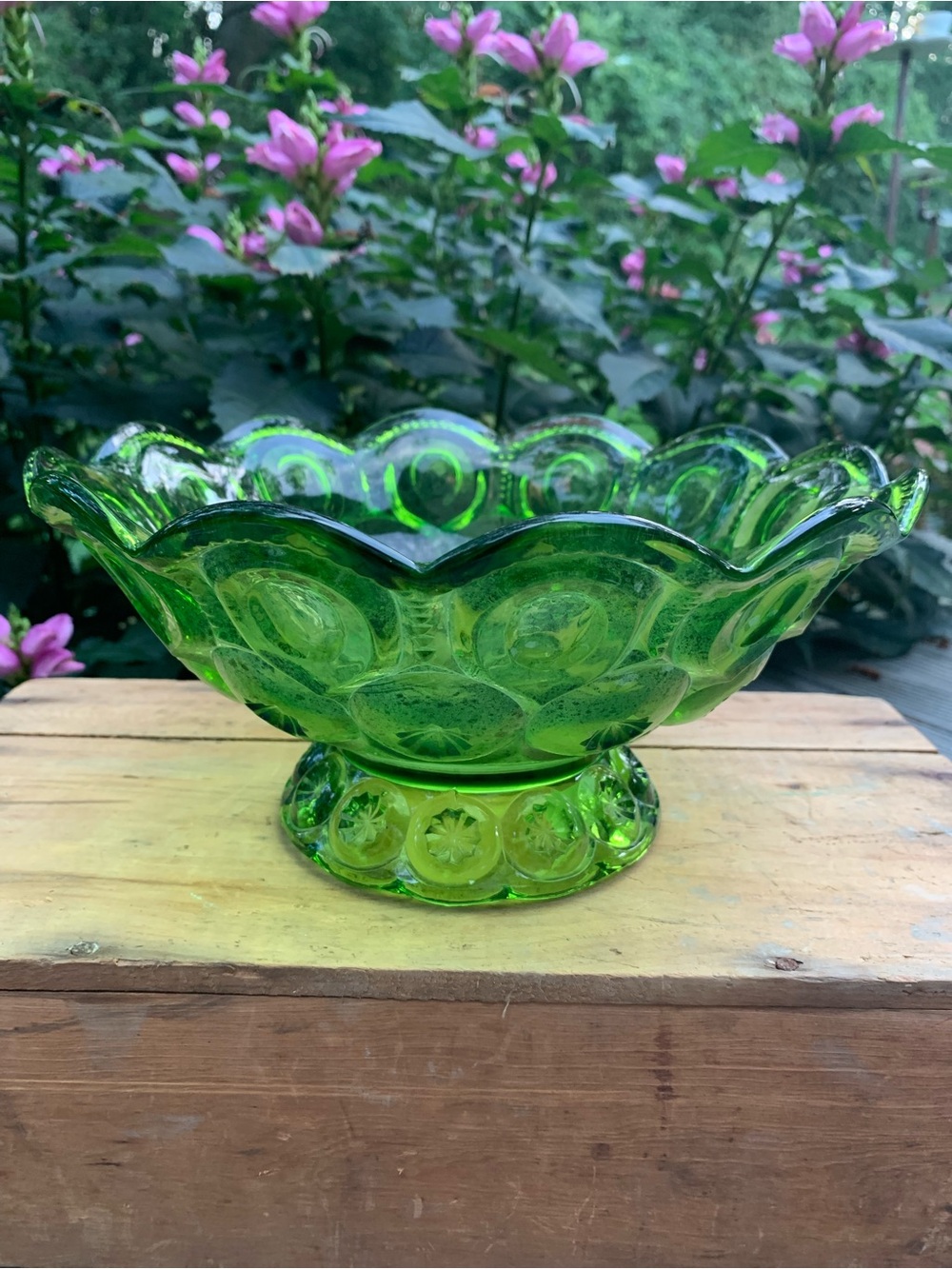 Vtg L. E. Smith Moon & Stars Patterned Footed Glass Bowl